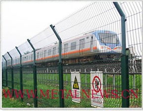 护栏网 铁路护栏网 机场护栏网 安平县雨腾护栏网厂